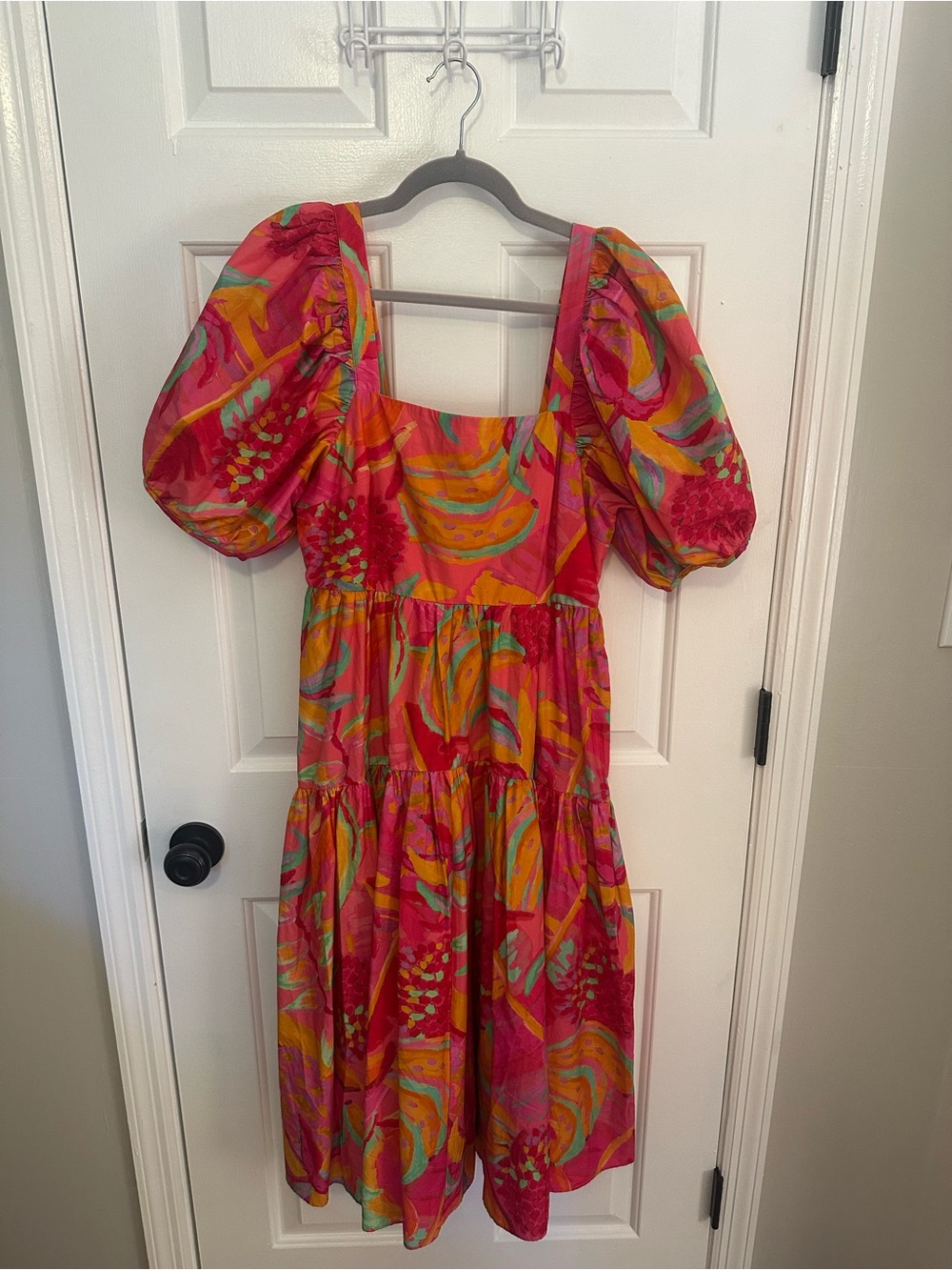 FARM RIO Vibrant Pink Puff-Sleeve Midi Dress